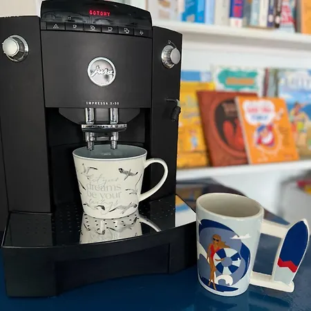 Niebieski - Goscimy Tylko Dzieci Z Rodzicami - U Nas Dzieci To Vipy!