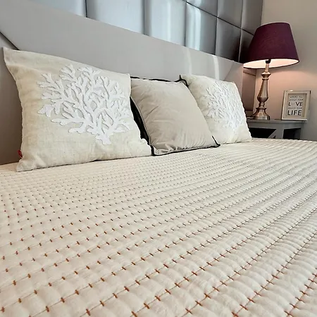 Niebieski - Goscimy Tylko Dzieci Z Rodzicami - U Nas Dzieci To Vipy! Jastrzębia Góra