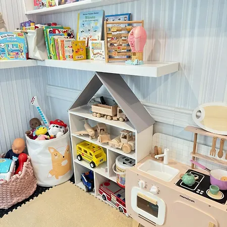 招待所 Niebieski - Goscimy Tylko Dzieci Z Rodzicami - U Nas Dzieci To Vipy! Jastrzębia Góra