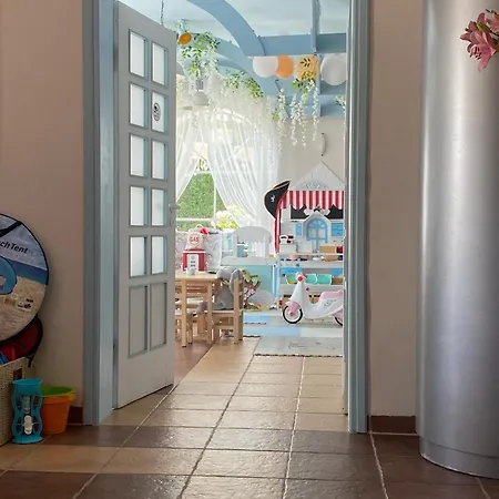 Affittacamere Niebieski - Goscimy Tylko Dzieci Z Rodzicami - U Nas Dzieci To Vipy! Jastrzębia Góra