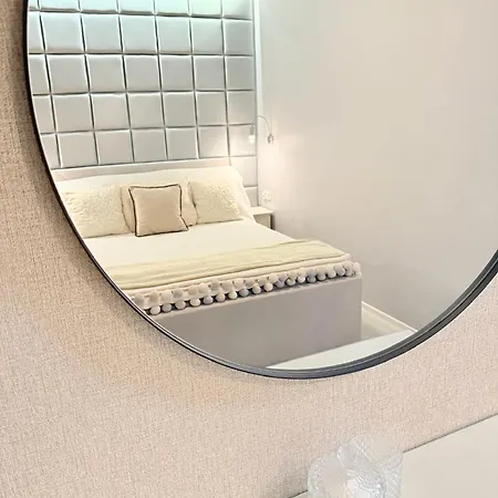 Niebieski - Goscimy Tylko Dzieci Z Rodzicami - U Nas Dzieci To Vipy!