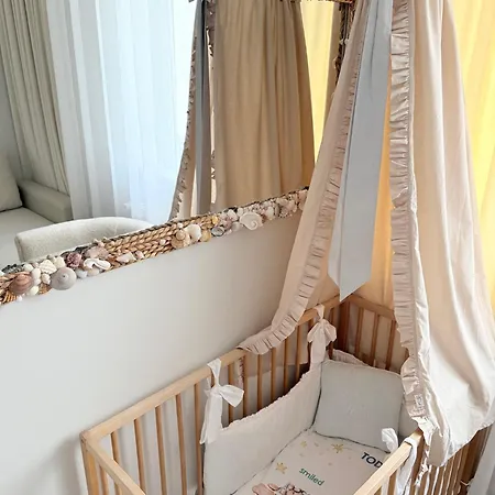 Niebieski - Goscimy Tylko Dzieci Z Rodzicami - U Nas Dzieci To Vipy! 3*