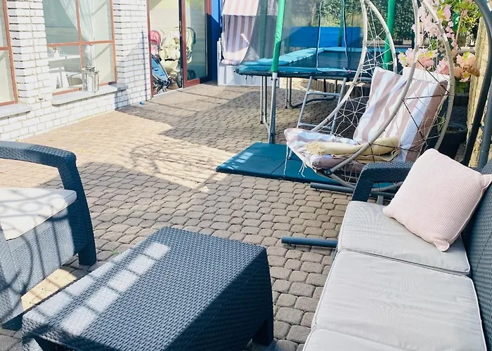 Niebieski - Gościmy Tylko Dzieci Z Rodzicami - U Nas Dzieci To Vipy! Pensjonat Jastrzębia Góra