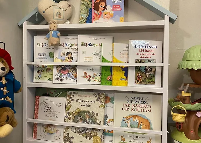 Niebieski - Gościmy Tylko Dzieci Z Rodzicami - U Nas Dzieci To Vipy! 3*