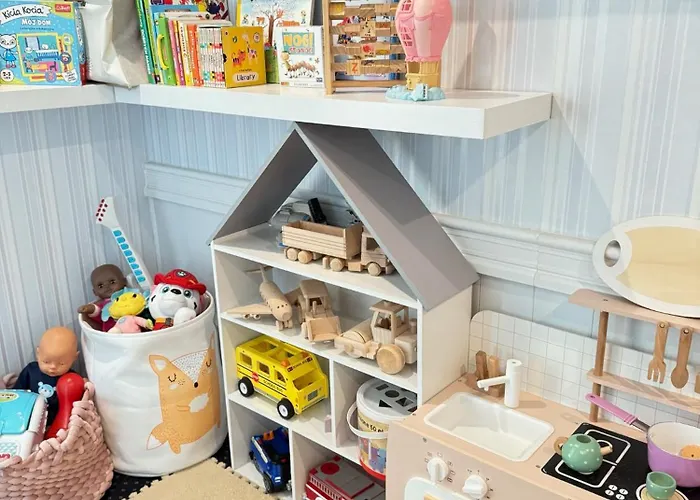 Pensjonat Niebieski - Gościmy Tylko Dzieci Z Rodzicami - U Nas Dzieci To Vipy! Jastrzębia Góra