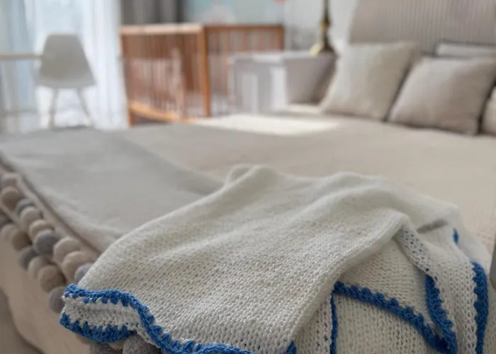 Niebieski - Gościmy Tylko Dzieci Z Rodzicami - U Nas Dzieci To Vipy! 3*