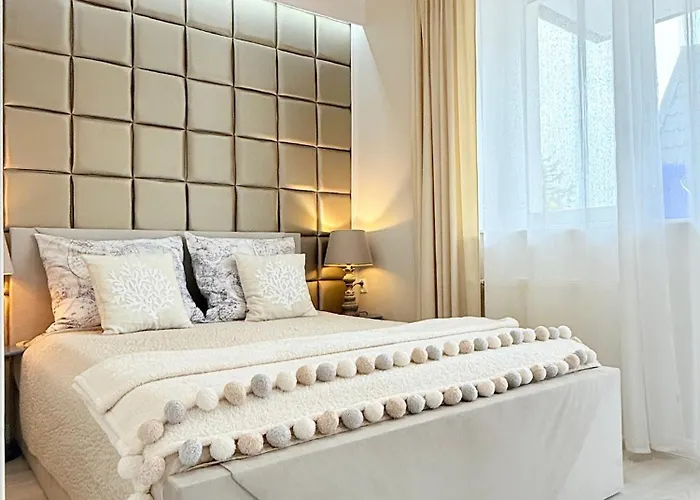 Niebieski - Gościmy Tylko Dzieci Z Rodzicami - U Nas Dzieci To Vipy! Pensjonat