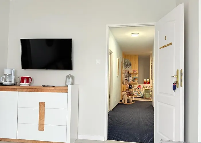 Niebieski - Gościmy Tylko Dzieci Z Rodzicami - U Nas Dzieci To Vipy! Pensjonat Jastrzębia Góra