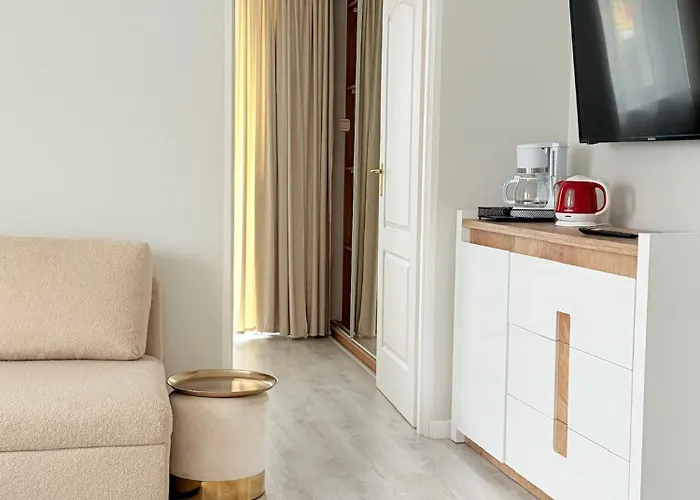 Pensjonat Niebieski - Gościmy Tylko Dzieci Z Rodzicami - U Nas Dzieci To Vipy! Jastrzębia Góra