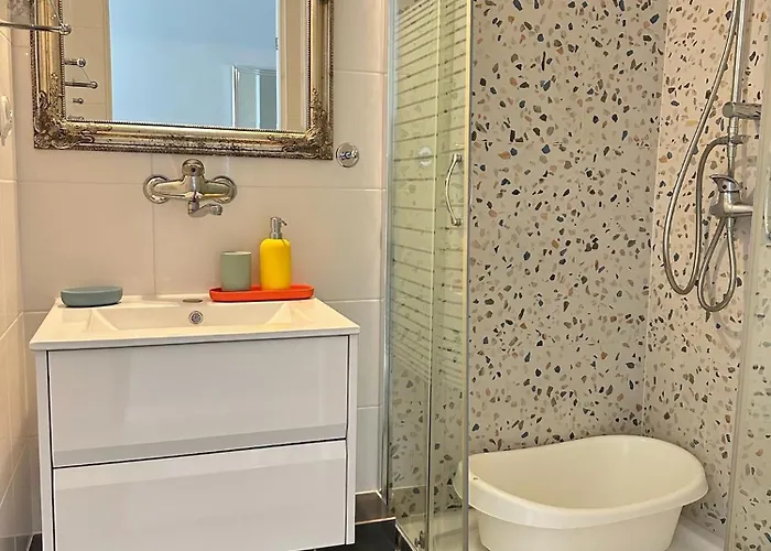 Niebieski - Gościmy Tylko Dzieci Z Rodzicami - U Nas Dzieci To Vipy! Pensjonat 3*