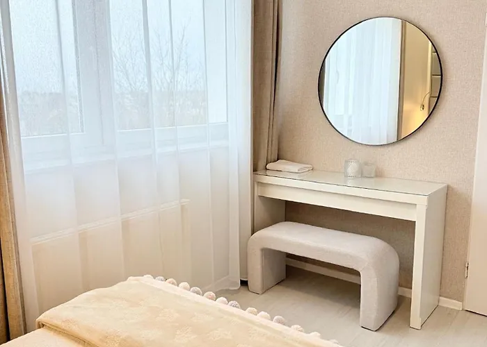 Niebieski - Gościmy Tylko Dzieci Z Rodzicami - U Nas Dzieci To Vipy! 3*