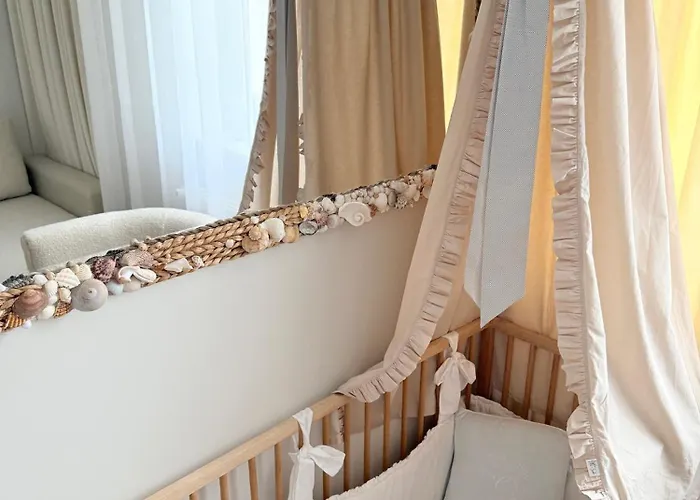 Niebieski - Gościmy Tylko Dzieci Z Rodzicami - U Nas Dzieci To Vipy! 3*